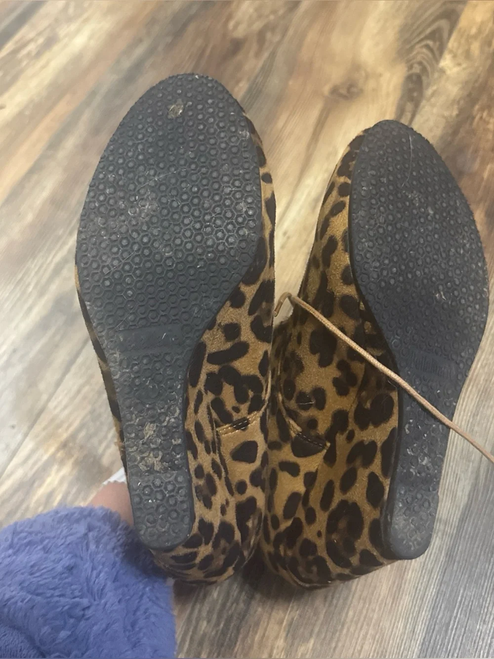 Bella Marie Womens Sally-5 Leopard Suede Wedge Heel Ankle Booties Boots Size 10